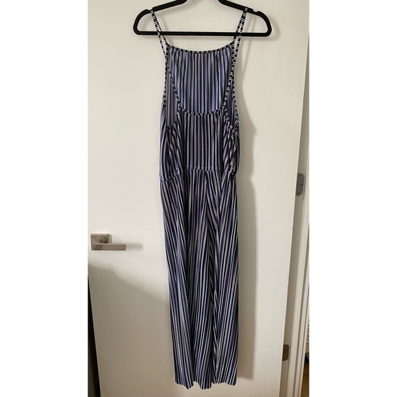 ZARA - SMALL - BLUE + WHITE STRIPED JUMPSUIT - Picture 3 of 4